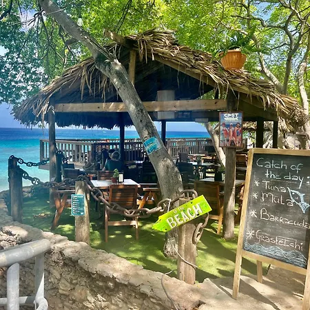 Marazul Dive Resort-Panoramic Ocean View Town Home-3